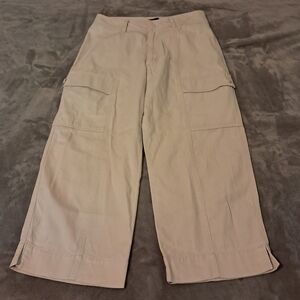 Khaki high rise cargo Cropped pants size 8M riveted by lee khakis.
